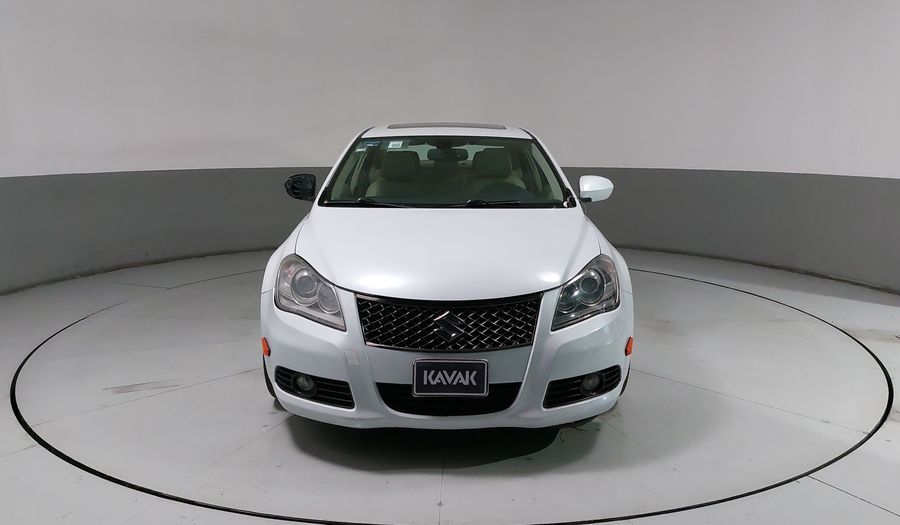 Suzuki Kizashi 2.4 GLS CVT Sedan 2013
