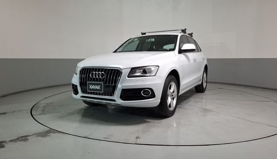 Audi • Q5