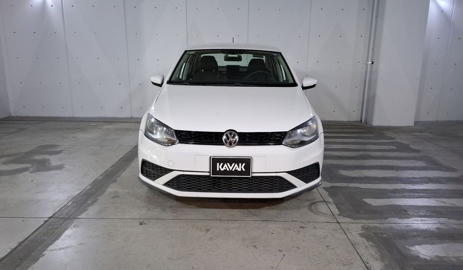 Volkswagen Vento 1.6 STARTLINE AUTO Sedan 2020
