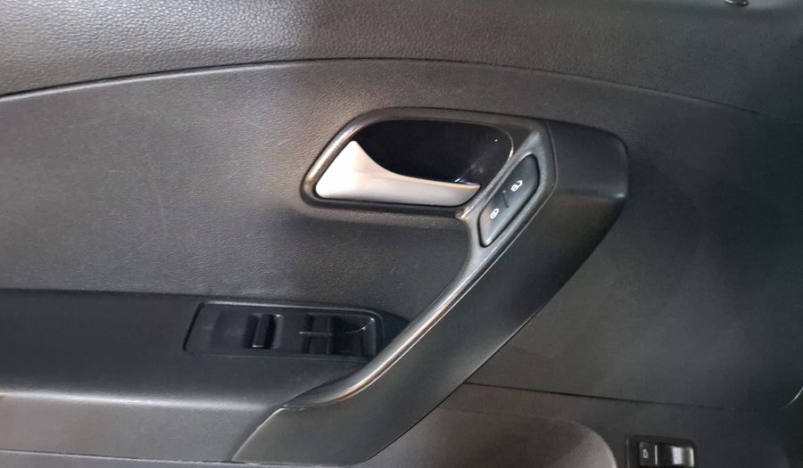 Volkswagen Vento 1.6 STARTLINE AUTO Sedan 2020
