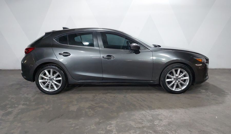 Mazda 3 2.5 HATCHBACK S GRAND TOURING TA Hatchback 2017
