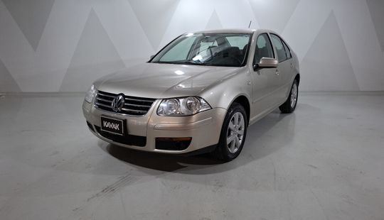 Volkswagen • Jetta Clasico