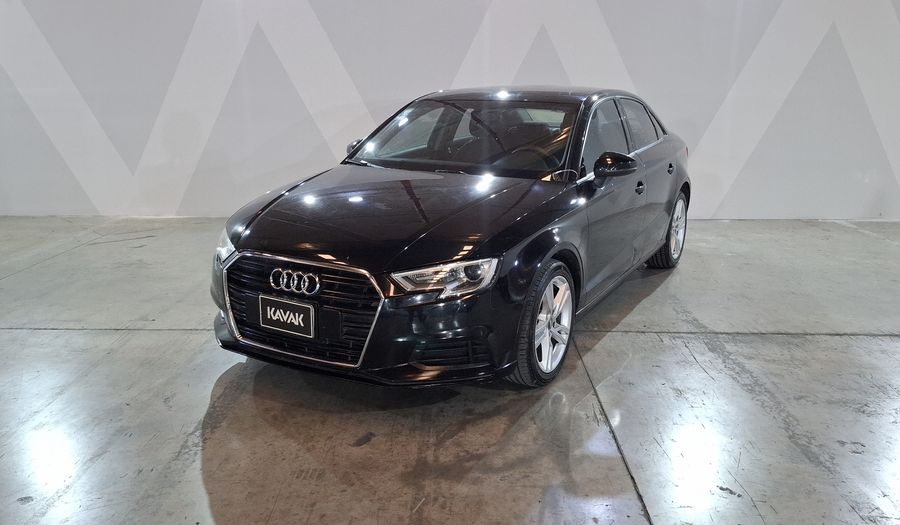 Audi A3 2.0 TFSI DYNAMIC Sedan 2017
