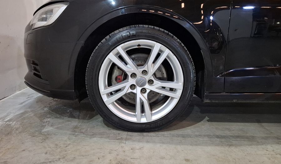 Audi A3 2.0 TFSI DYNAMIC Sedan 2017
