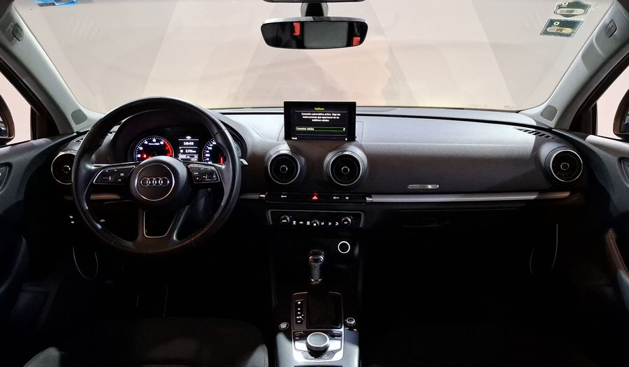 Audi A3 2.0 TFSI DYNAMIC Sedan 2017