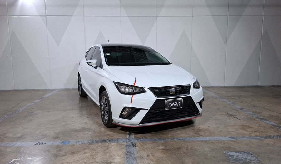 Seat Ibiza 1.6 STYLE AUTO Hatchback 2022