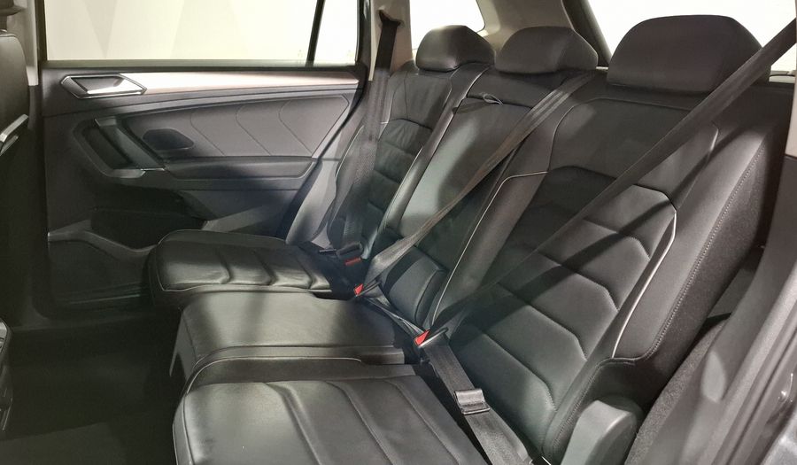 Volkswagen Tiguan 1.4 COMFORTLINE PIEL DCT Suv 2018