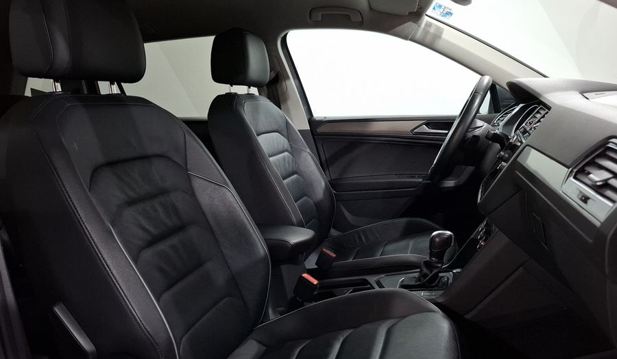 Volkswagen Tiguan 1.4 COMFORTLINE PIEL DCT Suv 2018