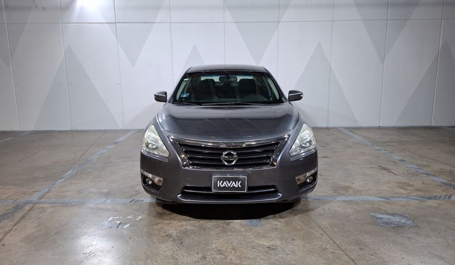 Nissan Altima 2.5 ADVANCE CVT Sedan 2014