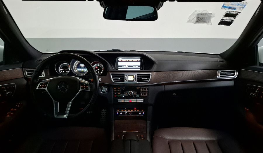 Mercedes Benz Clase E 4.7 500 CGI BITURBO AT Sedan 2015