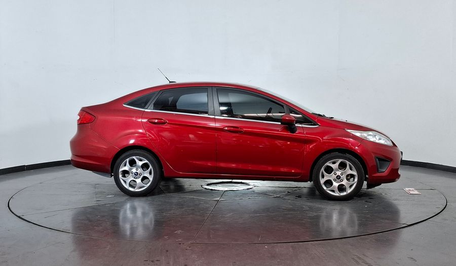 Ford Fiesta 1.6 16V TREND PLUS Sedan 2011