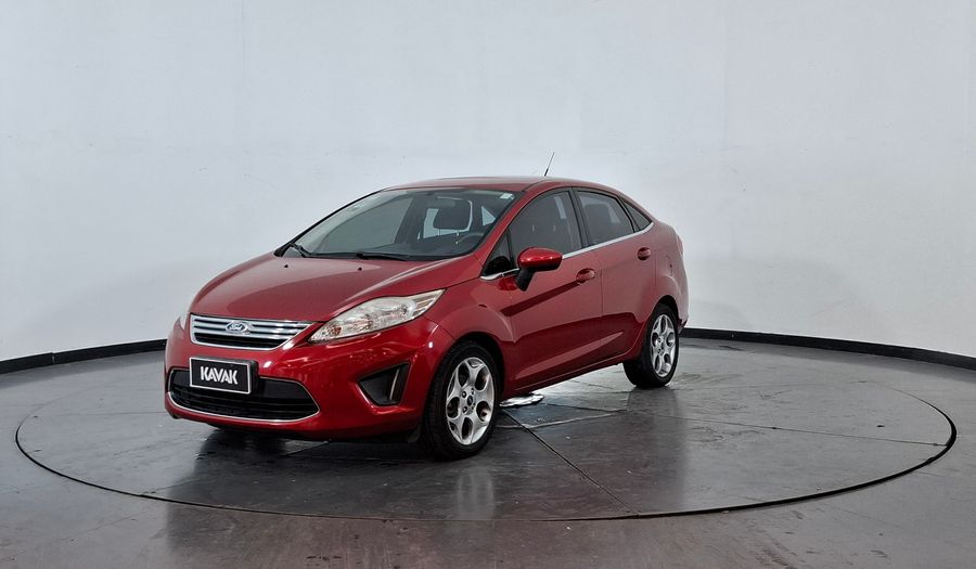 Ford Fiesta 1.6 16V TREND PLUS Sedan 2011