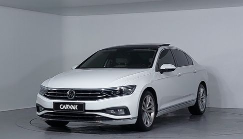 Volkswagen Passat 1.5 TSI ACT DSG ELEGANCE Sedan 2020