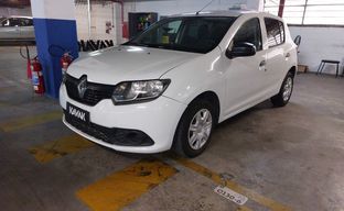 Renault • Sandero