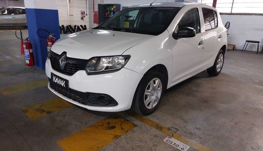 Renault • Sandero