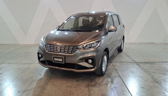 Suzuki • Ertiga