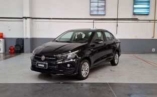 Fiat • Cronos