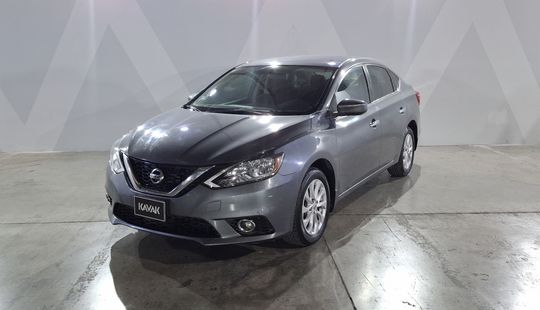 Nissan • Sentra