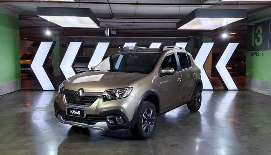 Renault • Sandero Stepway