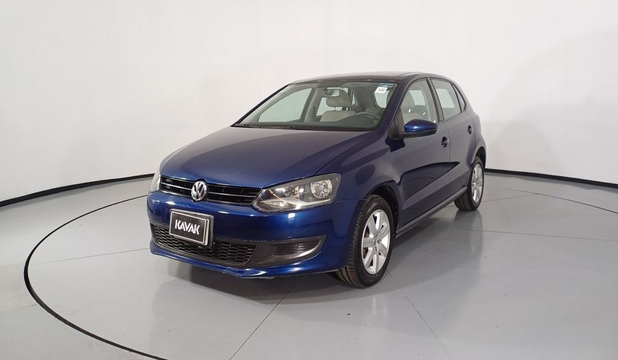 Volkswagen Polo 1.2 COMFORTLINE MT Hatchback 2013