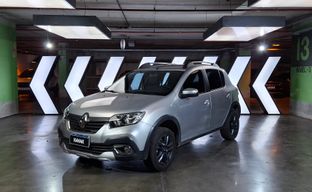 Renault • Sandero Stepway