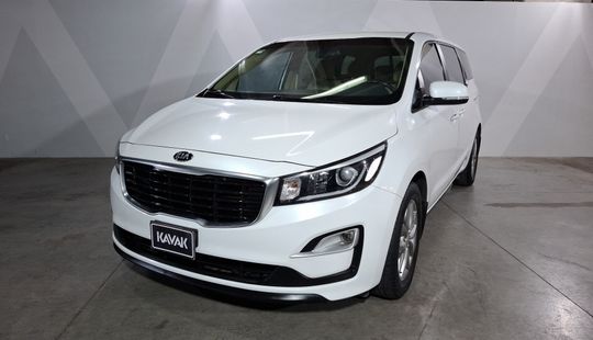 Kia • Sedona