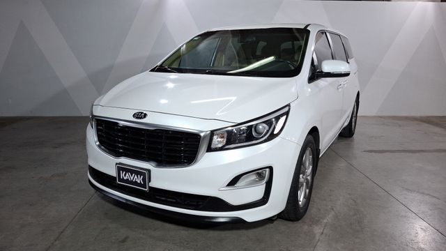 Kia • Sedona
