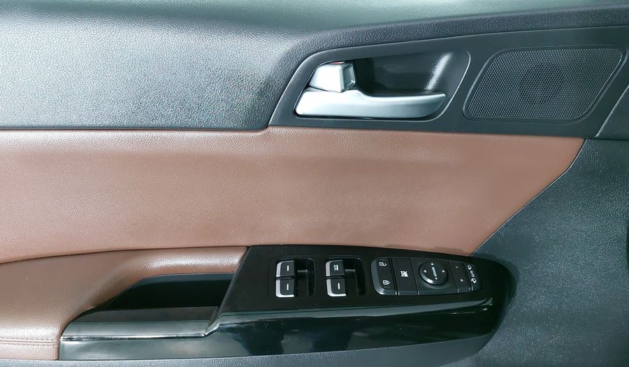 Kia Sportage 2.4 SXL AWD AT Suv 2017