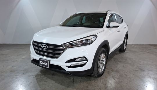 Hyundai • Tucson