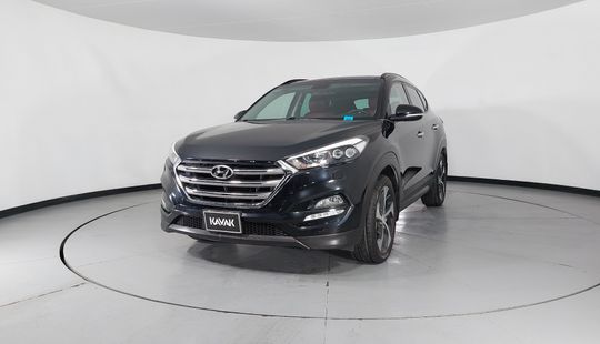 Hyundai • Tucson