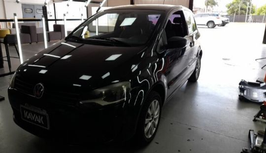 Volkswagen Fox 1.6 COMFORTLINE-2010