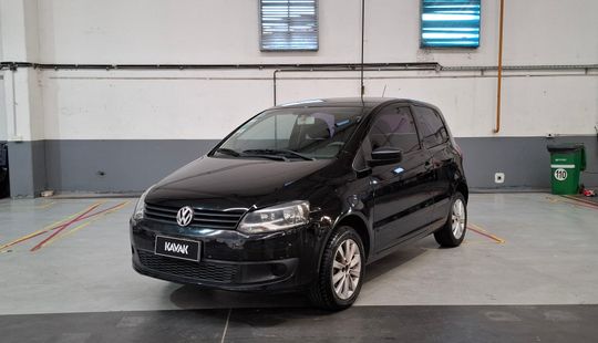 Volkswagen Fox 1.6 COMFORTLINE-2010