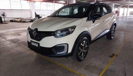 Renault • Captur