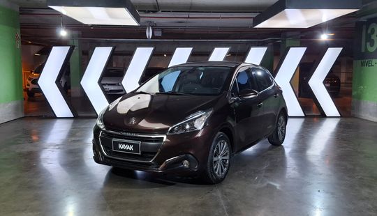 Peugeot • 208