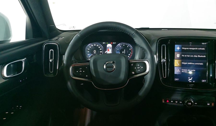 Volvo Xc40 2.0 T4 MOMENTUM AUTO Suv 2020