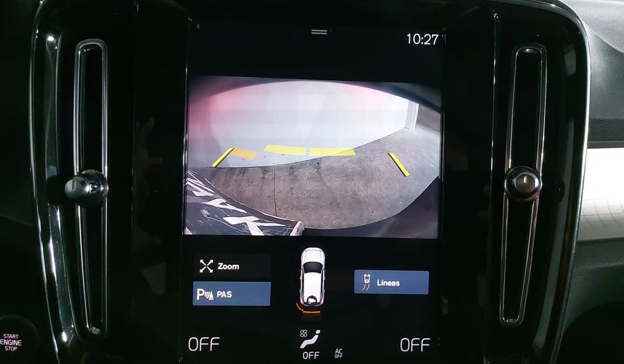 Volvo Xc40 2.0 T4 MOMENTUM AUTO Suv 2020