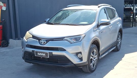 Toyota • RAV4