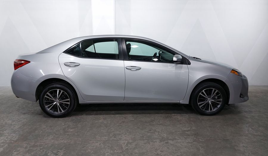 Toyota Corolla 1.8 SE CVT Sedan 2017