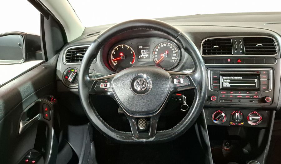 Volkswagen Polo 1.6 STD. Hatchback 2018