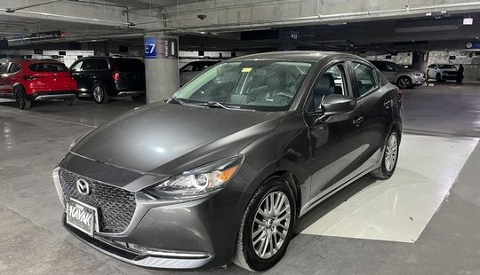 Mazda • Mazda 2