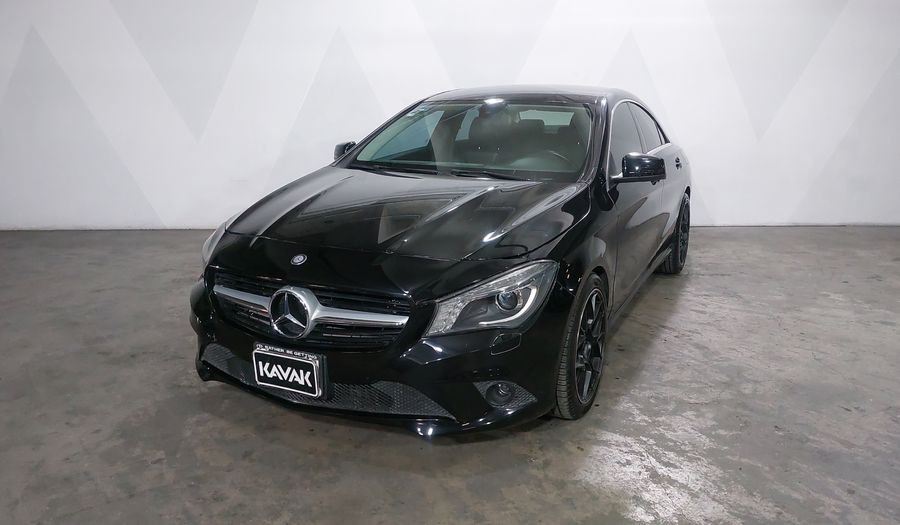 Mercedes Benz Clase Cla 1.6 CLA 200 CGI SPORT AT Coupe 2016