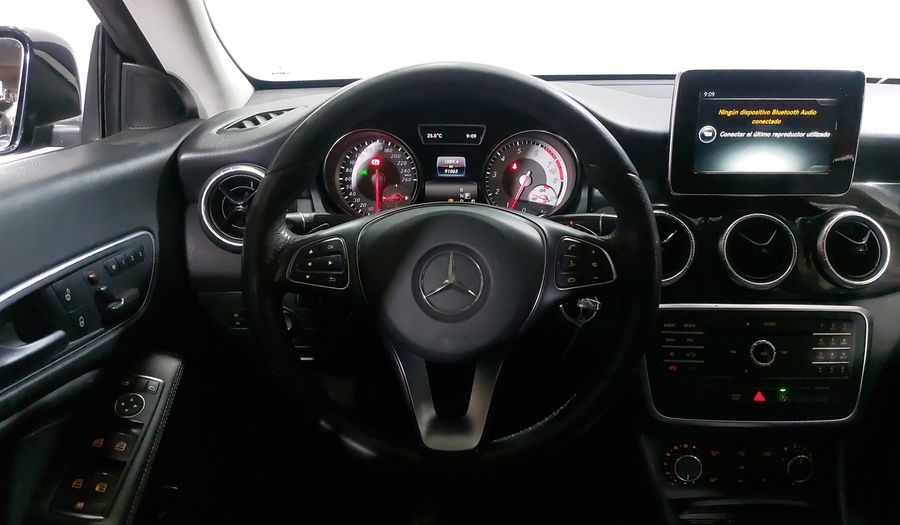 Mercedes Benz Clase Cla 1.6 CLA 200 CGI SPORT AT Coupe 2016