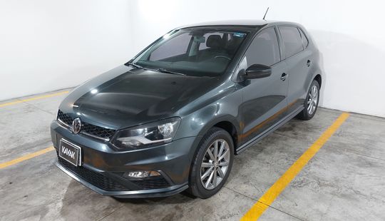 Volkswagen • Polo