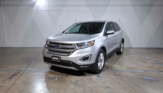 Ford • Edge