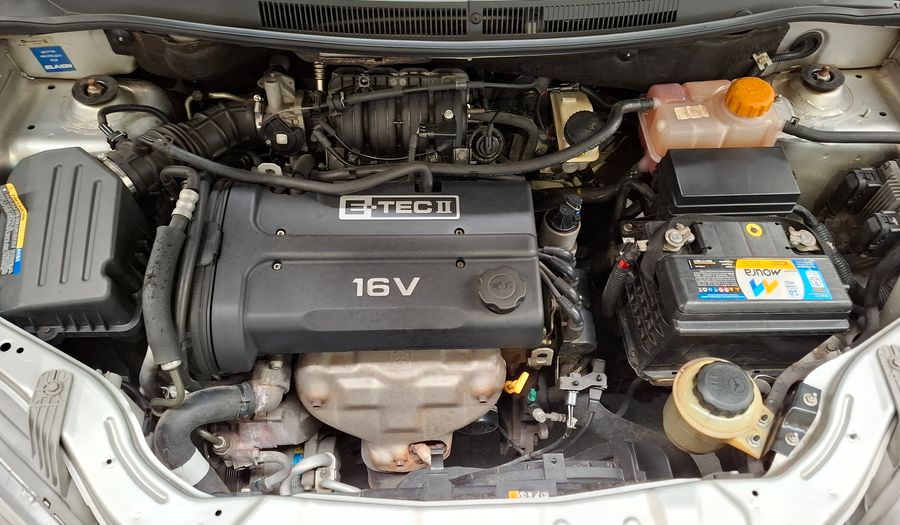 Chevrolet Aveo 1.6 LS Sedan 2014
