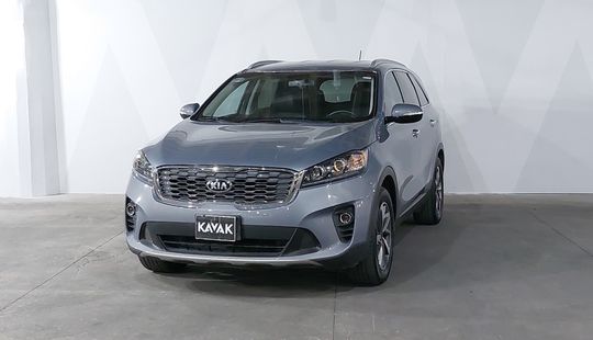 Kia • Sorento