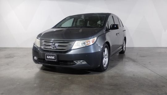 Honda • Odyssey