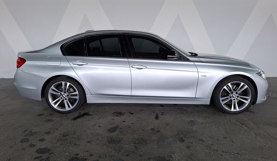 Bmw Serie 3 2.0 330IA SPORT LINE AUTO Sedan 2018