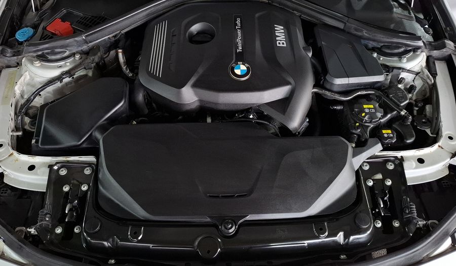 Bmw Serie 3 2.0 330IA SPORT LINE AUTO Sedan 2018