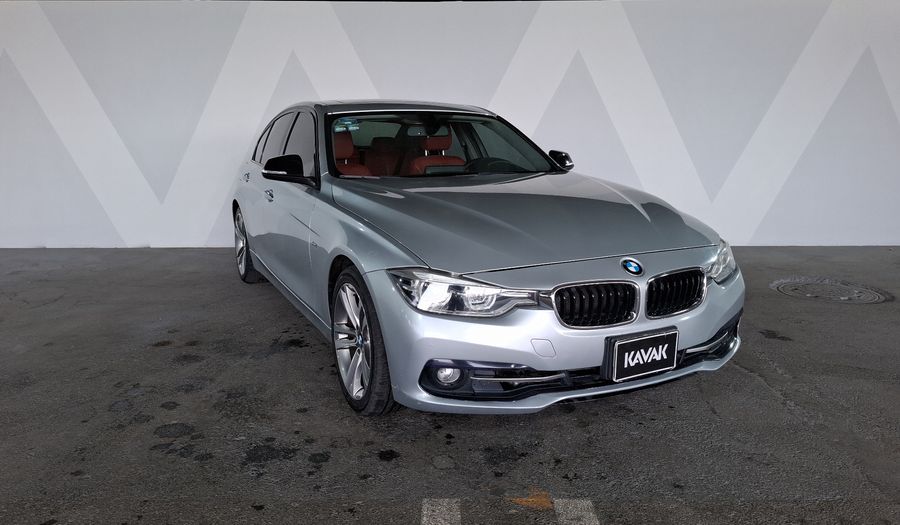 Bmw Serie 3 2.0 330IA SPORT LINE AUTO Sedan 2018